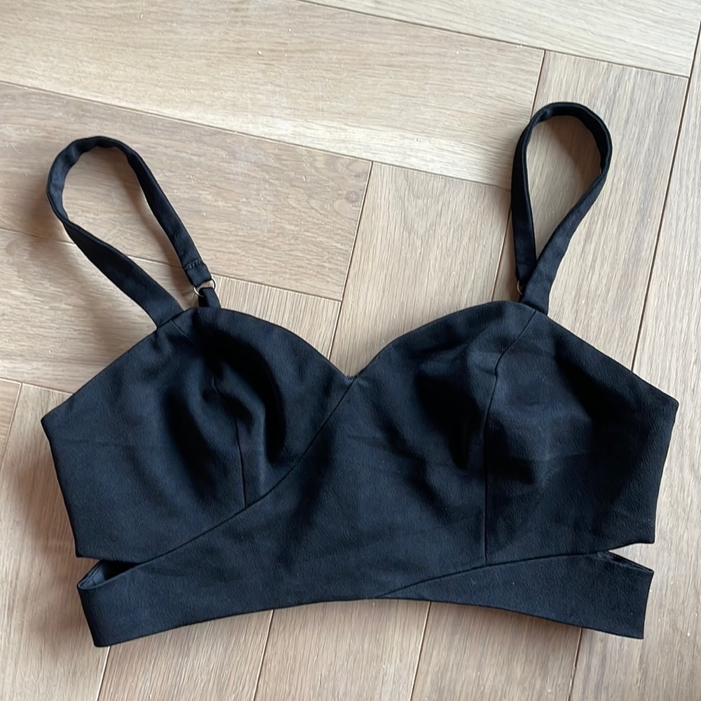 Super sexy Marciano crop top